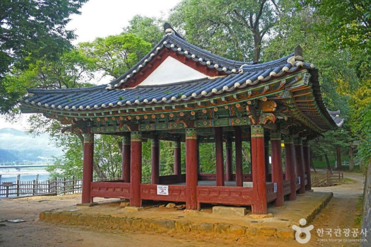금강정 여행 추천 - 메고지고