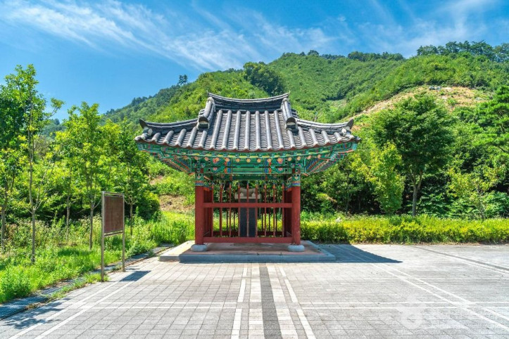 의사전해산 추모비 여행 추천 - 메고지고