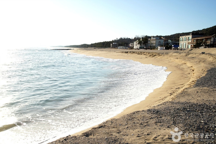 반암해변 여행 추천 - 메고지고