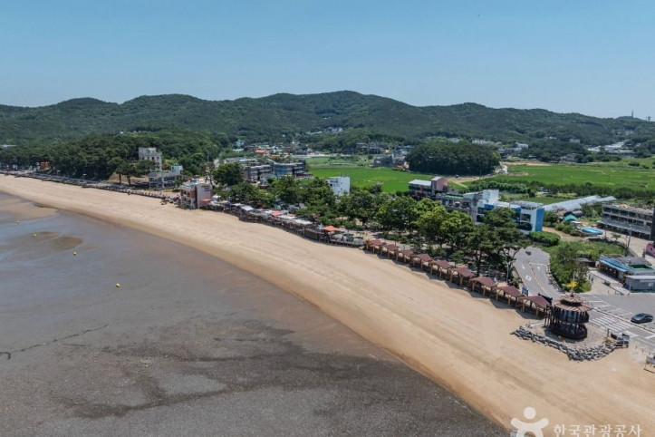 장경리해수욕장 여행 추천 - 메고지고
