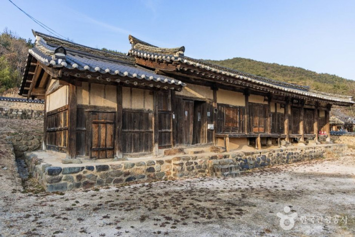 포항 덕동문화마을 여행 추천 - 메고지고