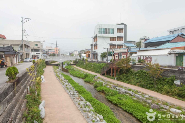 제민천 여행 추천 - 메고지고