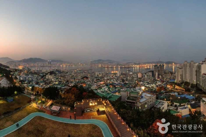 청학배수지 전망대 여행 추천 - 메고지고