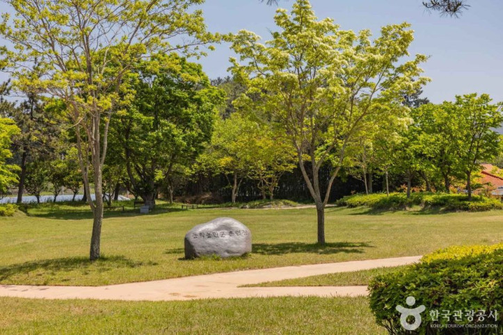고창 무장 동학농민혁명 기포지 여행 추천 - 메고지고