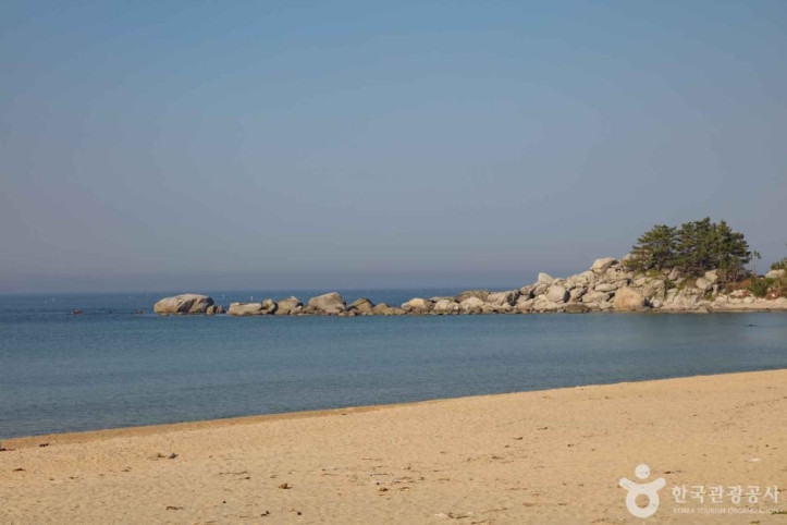 동산해수욕장 여행 추천 - 메고지고