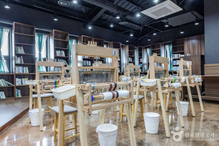 동광직물 생활문화센터 여행 추천 - 메고지고