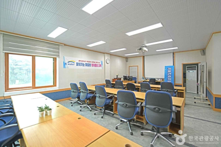 제천 청풍관광마을 여행 추천 - 메고지고