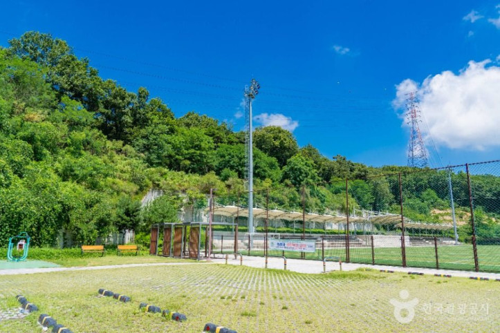 장안남산체육공원 여행 추천 - 메고지고