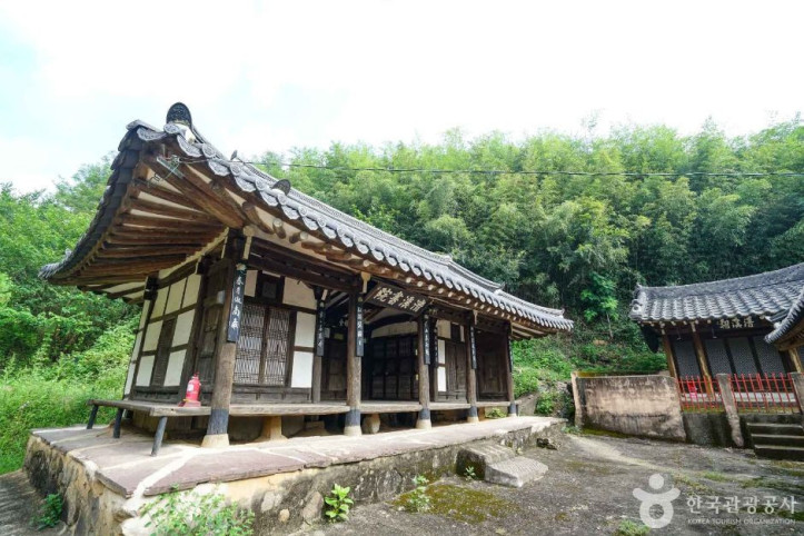 청계서원(함안) 여행 추천 - 메고지고