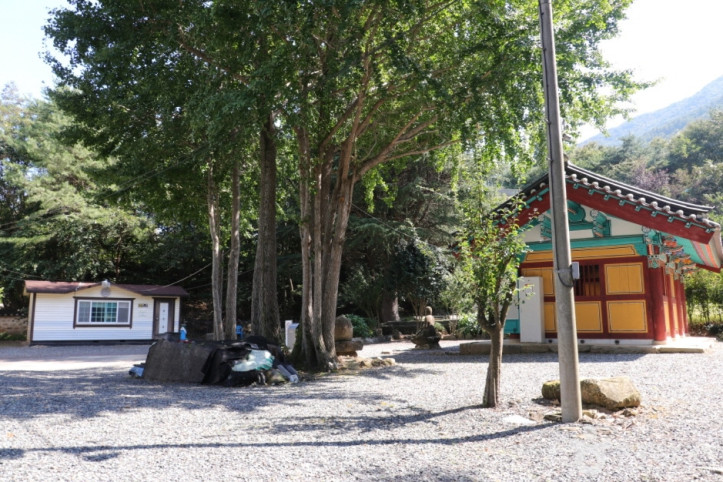 울주 간월사지 석조여래좌상 여행 추천 - 메고지고