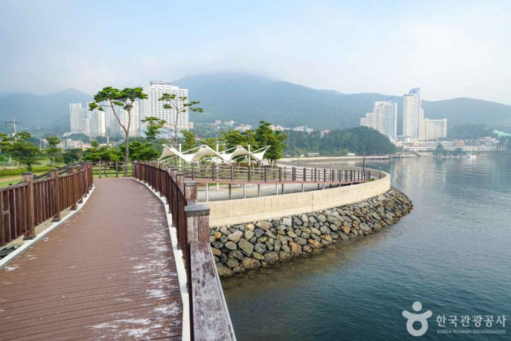 지세포항수변공원 여행 추천 - 메고지고