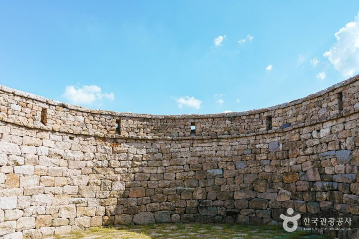 당진면천읍성 여행 추천 - 메고지고