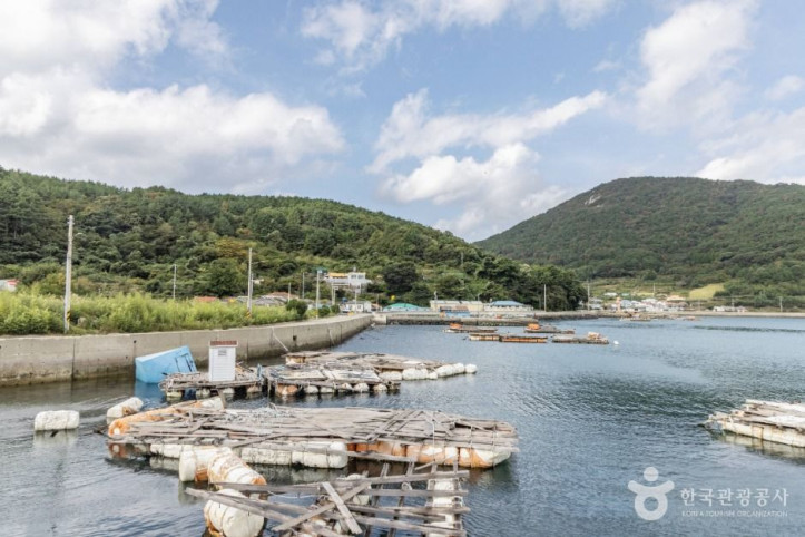 추봉도 여행 추천 - 메고지고