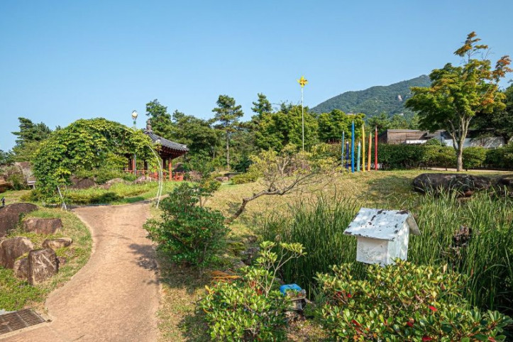 마복산 목재문화체험장 여행 추천 - 메고지고