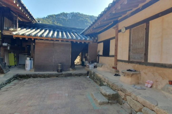 영덕 안동권씨 옥천재사 여행 추천 - 메고지고