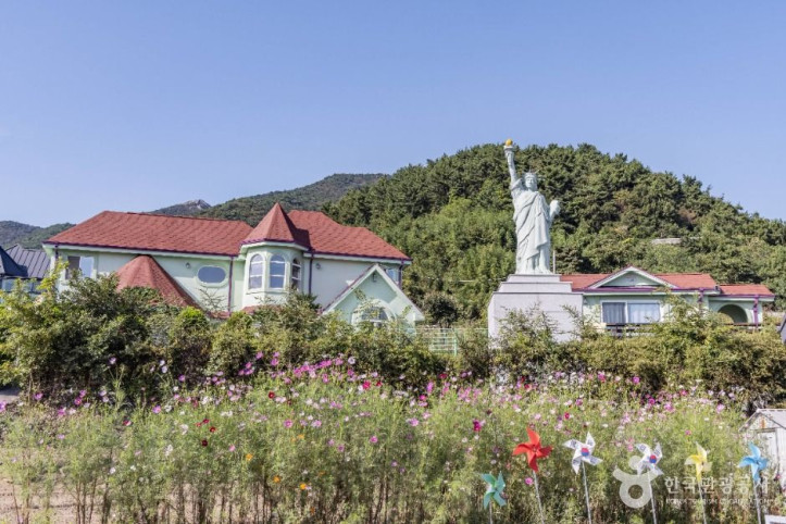 미국마을 여행 추천 - 메고지고