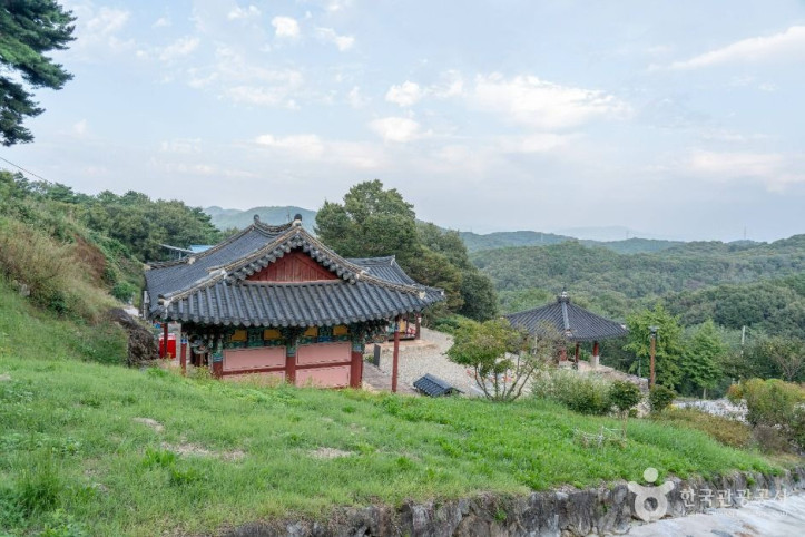 불주사(군산) 여행 추천 - 메고지고