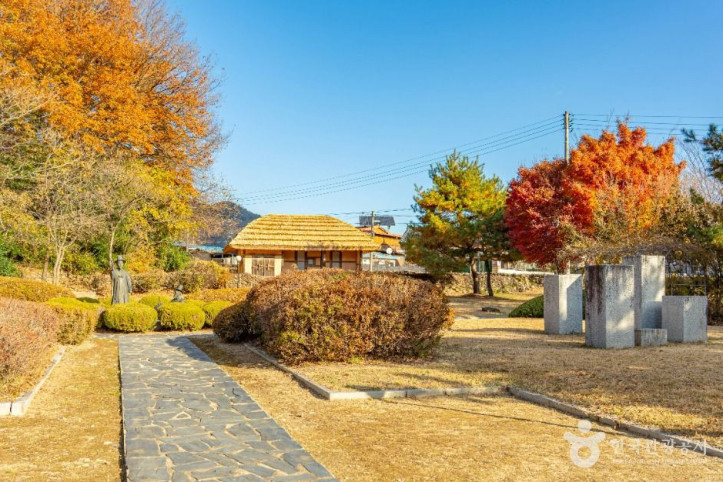 가왕 송흥록·국창 박초월 생가 여행 추천 - 메고지고