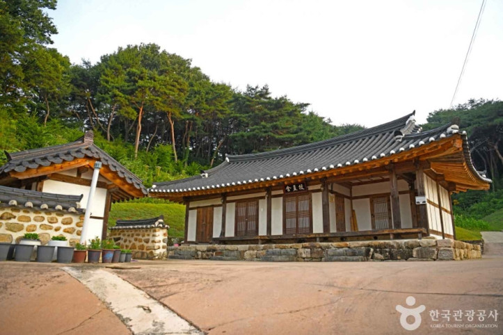보은향교 여행 추천 - 메고지고