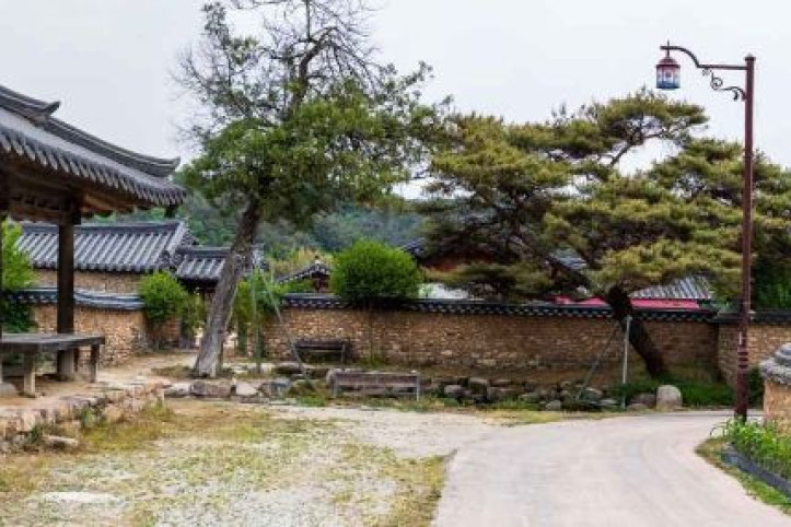 거창 황산마을 옛 담장 여행 추천 - 메고지고