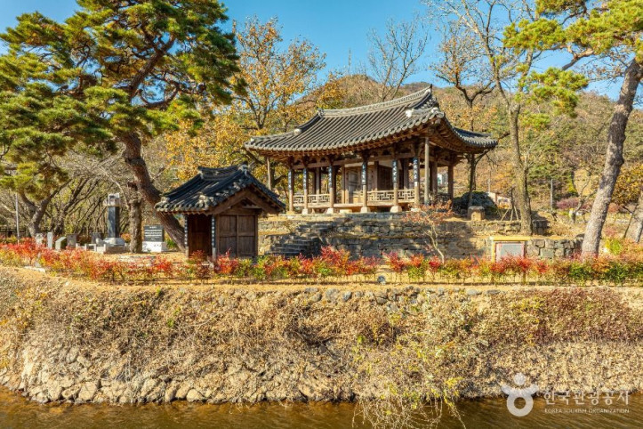 환산정(環山亭) 여행 추천 - 메고지고