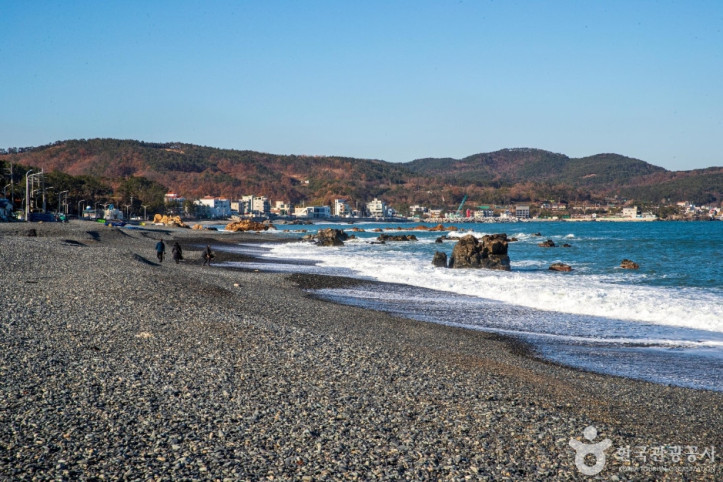 주전몽돌해변 여행 추천 - 메고지고