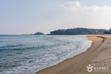 초도마을 여행 추천 - 메고지고