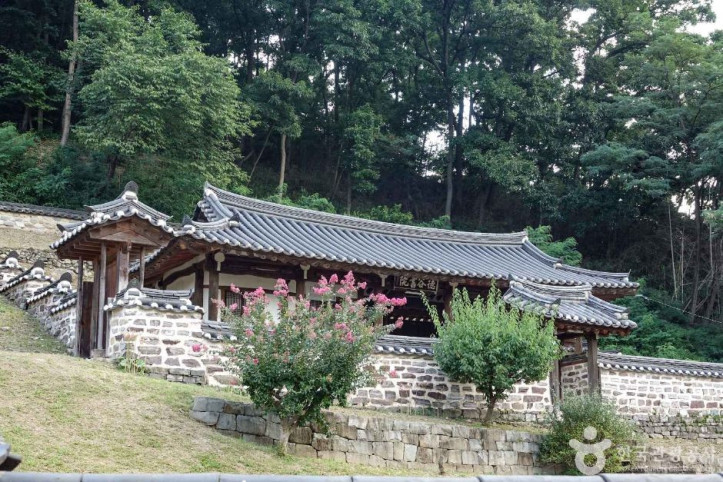 덕곡서원 여행 추천 - 메고지고