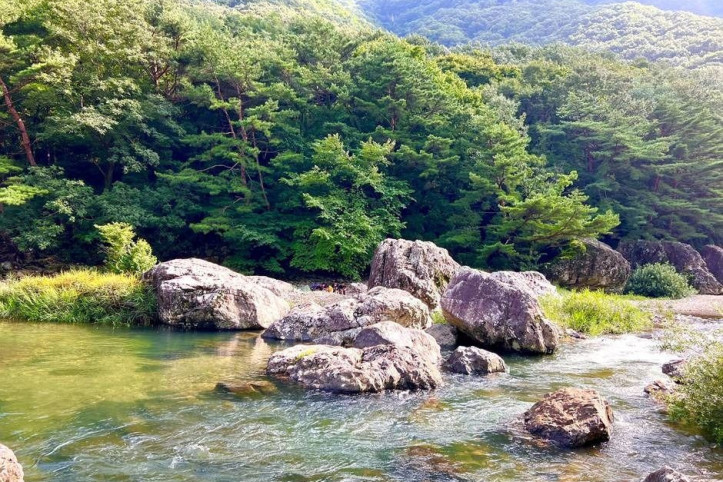 운일암 반일암 계곡 여행 추천 - 메고지고