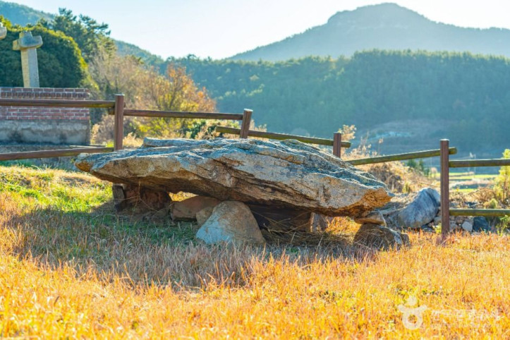 읍리지석묘와 하마비 여행 추천 - 메고지고