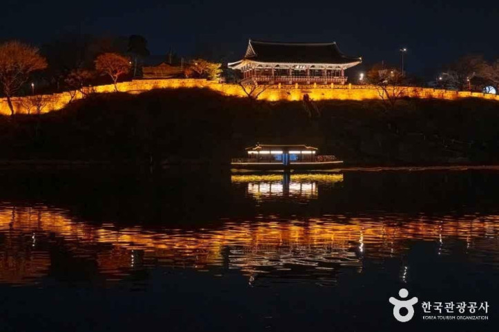 물빛나루쉼터 여행 추천 - 메고지고
