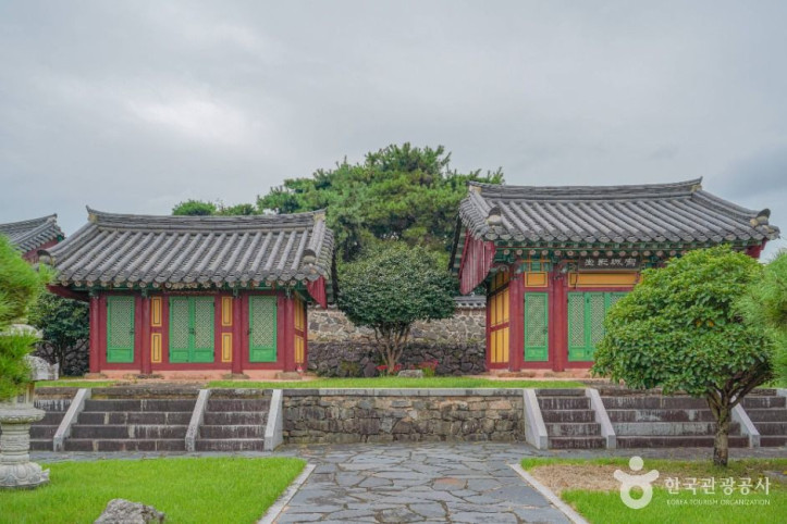 구고사 및 김완장군부조묘 여행 추천 - 메고지고