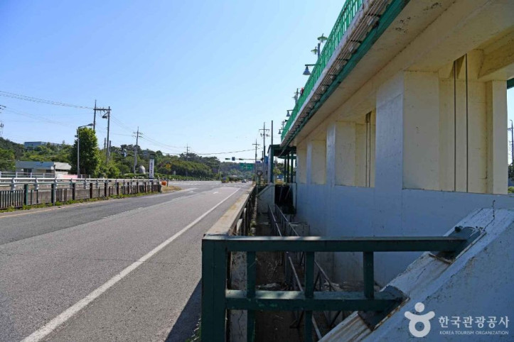 서산B지구방조제 여행 추천 - 메고지고