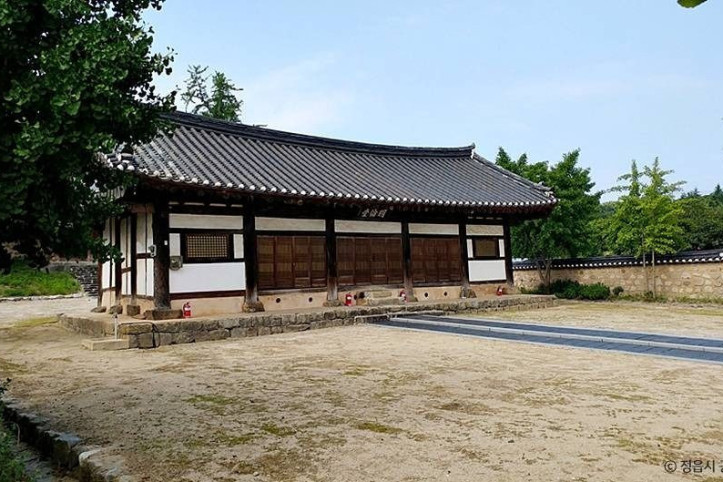 태인향교 여행 추천 - 메고지고