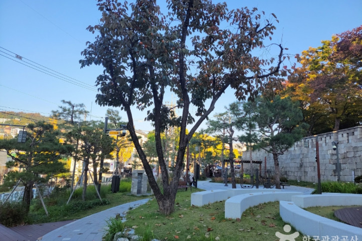 성북역사문화공원 여행 추천 - 메고지고