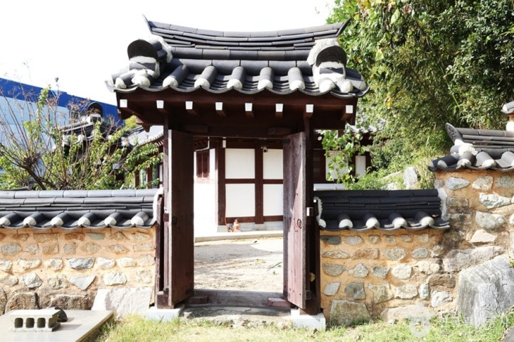 반곡서원(거제) 여행 추천 - 메고지고