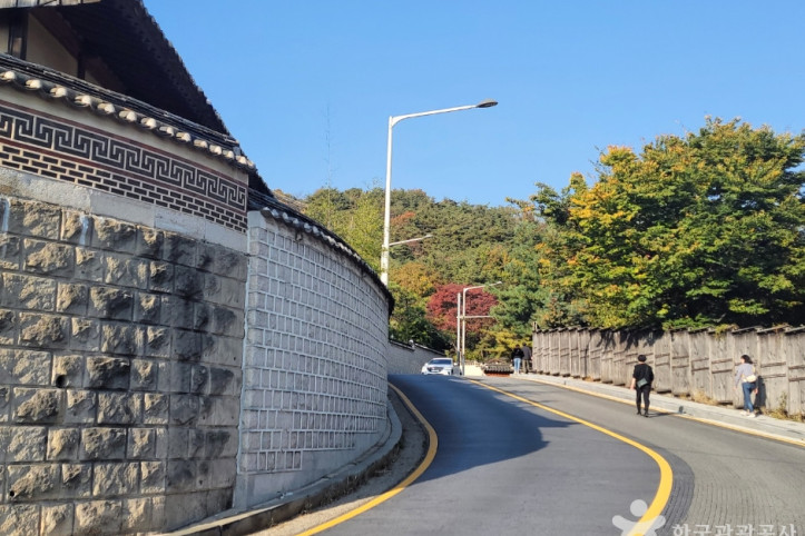 성북동고택북촌산책길 여행 추천 - 메고지고