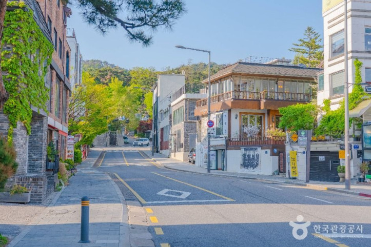 삼청동거리 여행 추천 - 메고지고