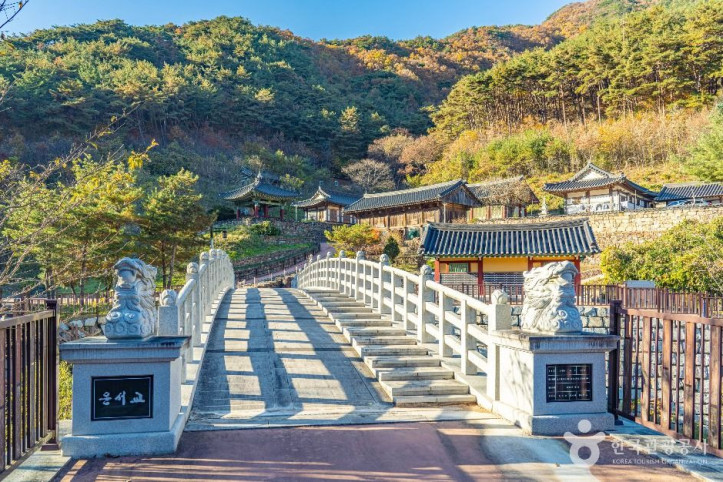장육사 여행 추천 - 메고지고