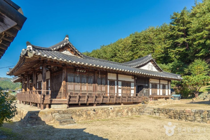 안동 진성이씨 온혜파 종택(퇴계태실) 여행 추천 - 메고지고