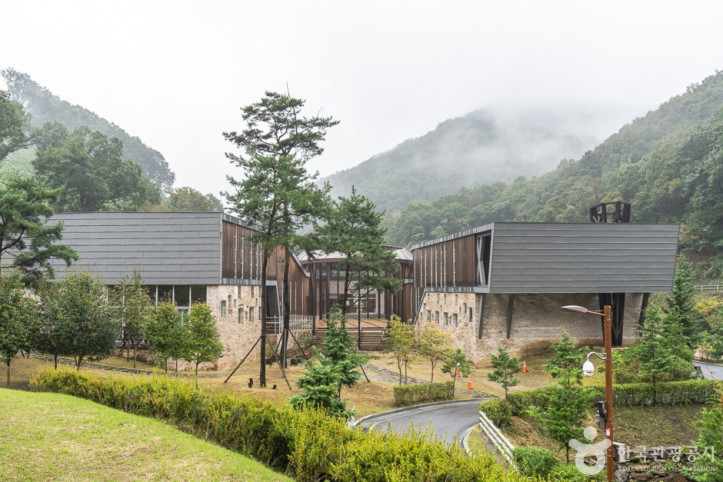 공주 환경성 건강 센터 여행 추천 - 메고지고