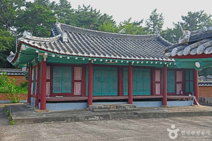 남산서원(김제) 여행 추천 - 메고지고
