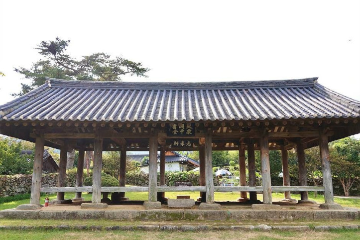 한밤마을 여행 추천 - 메고지고
