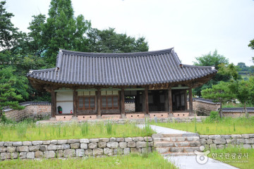 태인향교 여행 추천 - 메고지고