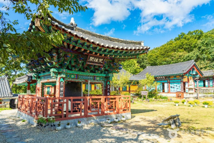신원사 여행 추천 - 메고지고