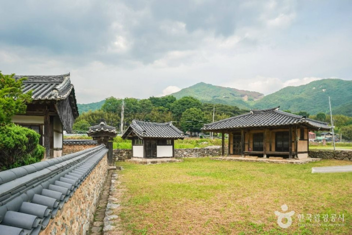 거창 갈천서당 여행 추천 - 메고지고