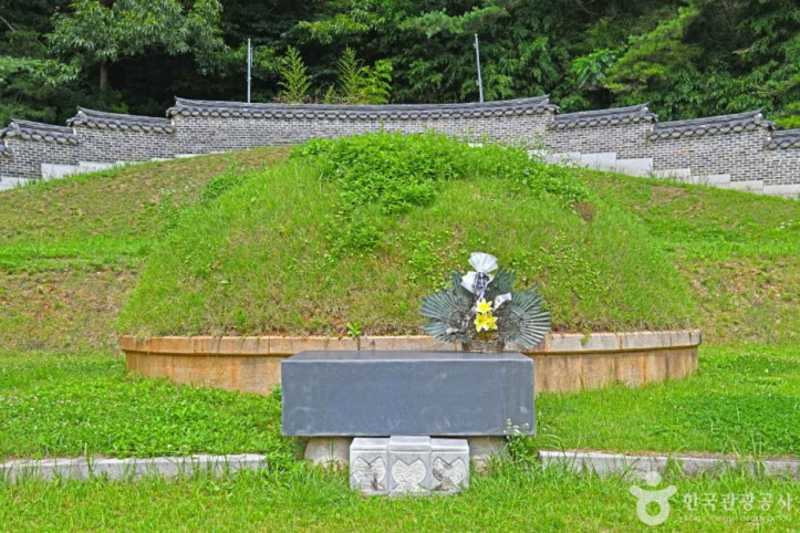 김좌진장군묘 여행 추천 - 메고지고