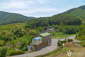 생거진천 화랑촌 여행 추천 - 메고지고