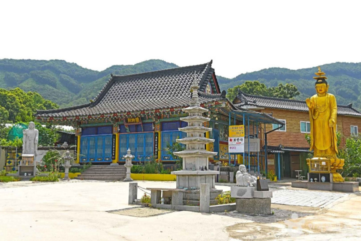 보안사(괴산) 여행 추천 - 메고지고