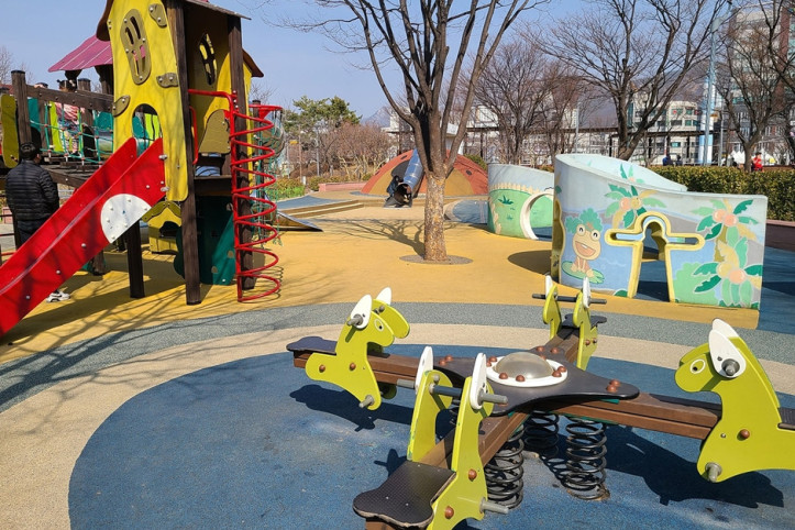 삼덕공원 여행 추천 - 메고지고